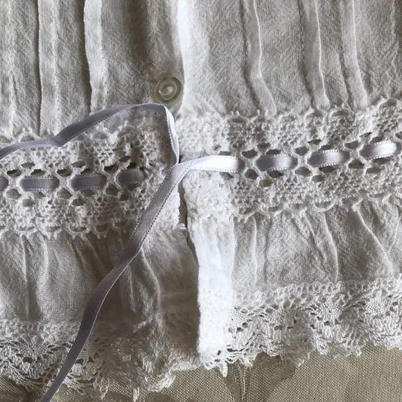 SOLD. - Picture 2 of 4